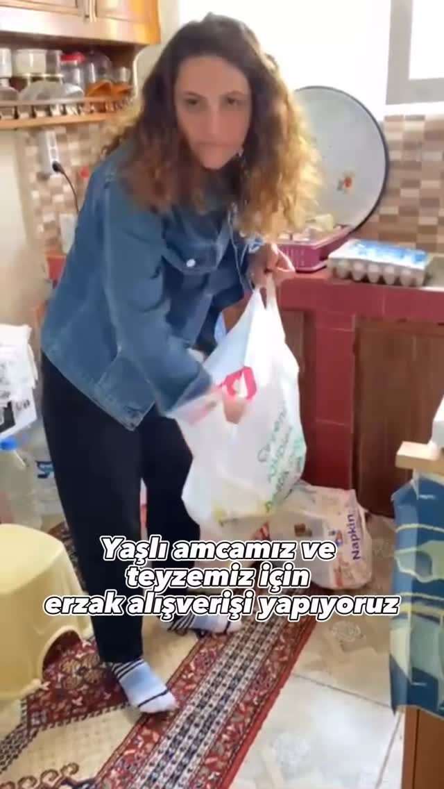 Instagram post from umutluyarinlardernegi. This post is in position 13.