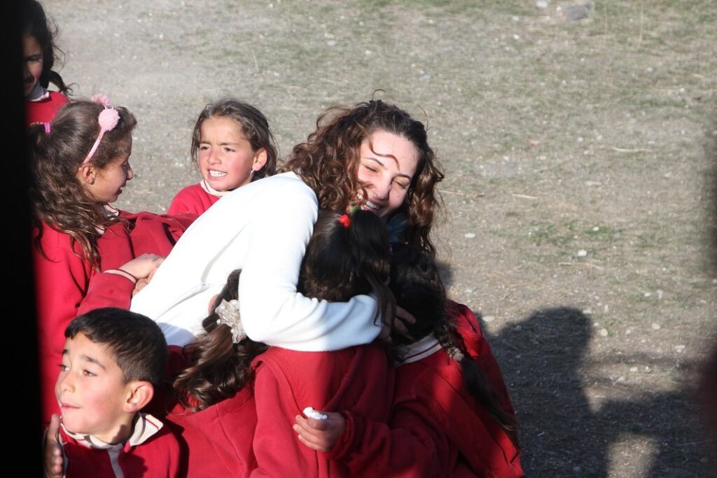 Instagram post from umutluyarinlardernegiyedek. This post is in position 5.