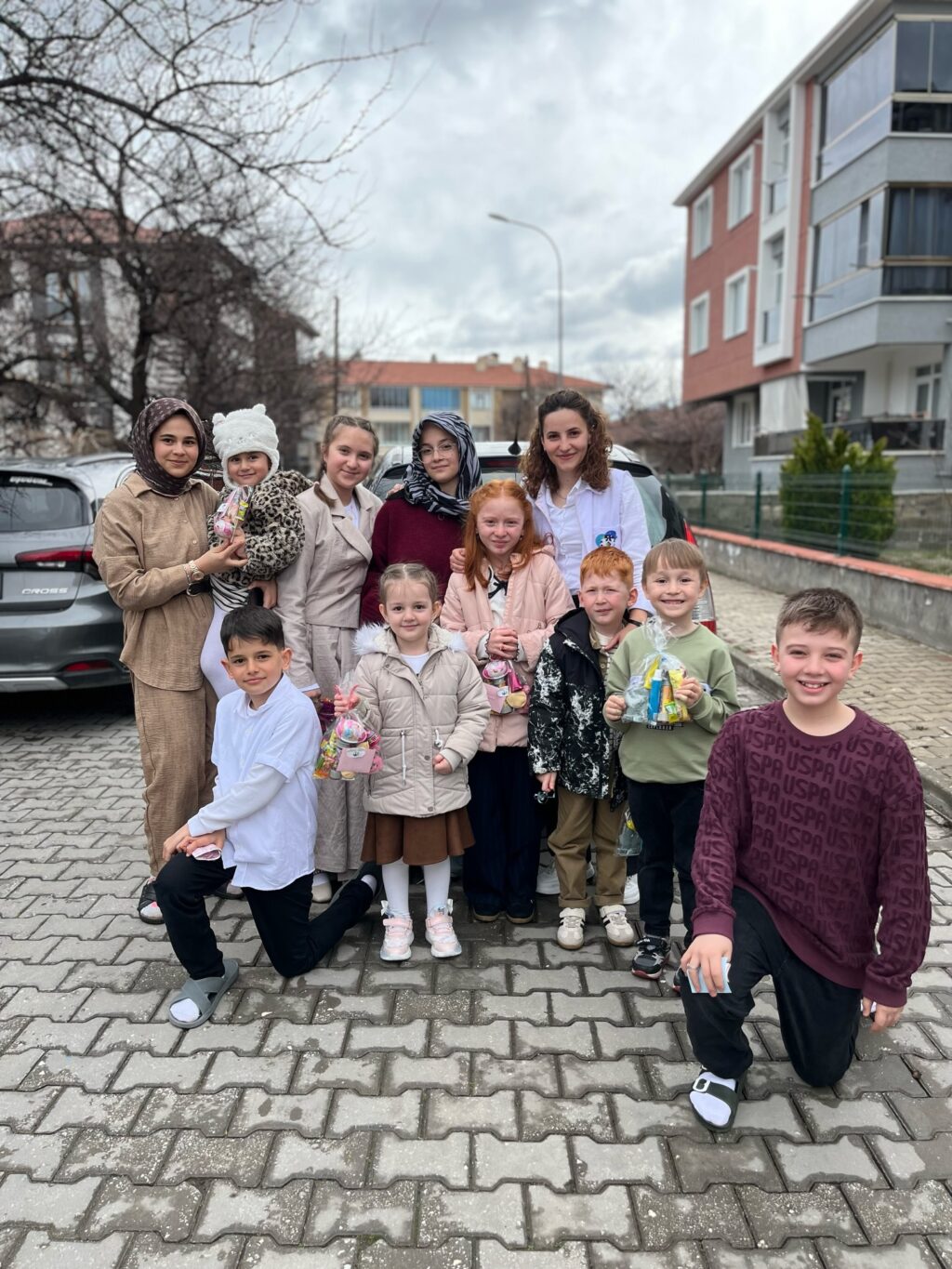 Instagram post from umutluyarinlardernegiyedek. This post is in position 6.